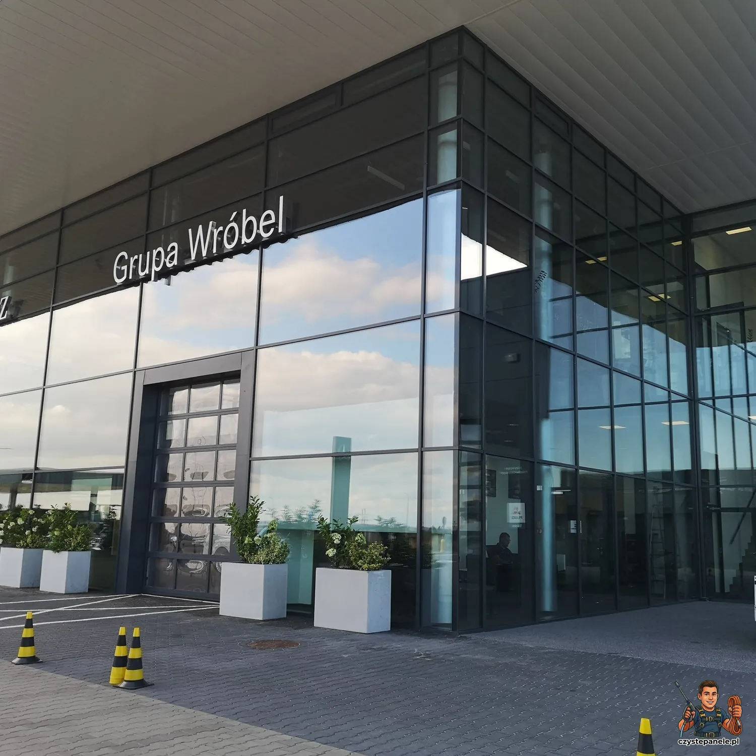 Realizacja Mycie okien w salonie samochodowym – Powiat gdański